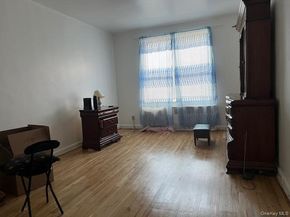 144-30 Sanford Ave Sanford Avenue 6U, Flushing NY 11355