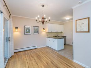 1 Toms Point Lane 6 i, Port Washington NY 11050