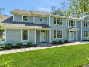 48 Plainview Road, Woodbury NY 11797
