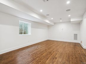 48 Plainview Road, Woodbury NY 11797