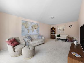 1 Lange Court, Melville NY 11747