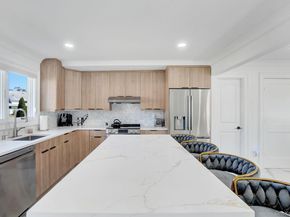 9 Autumn Lane, Hicksville NY 11801