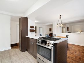 235 Garth Road E2A, Scarsdale NY 10583