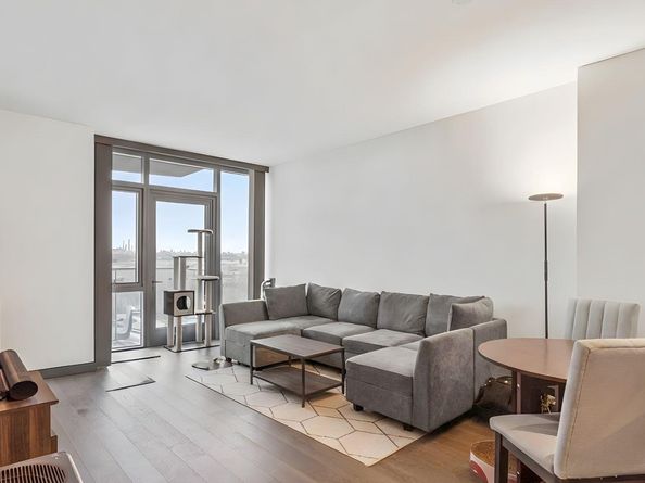 133-36 37th Avenue 5E, Flushing NY 11354