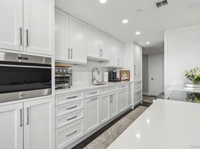 100 Hilton Avenue 901, Garden City NY 11530