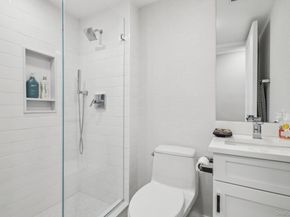 100 Hilton Avenue 901, Garden City NY 11530