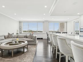 100 Hilton Avenue 901, Garden City NY 11530