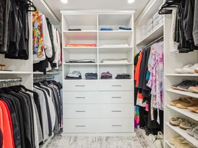 100 Hilton Avenue 901, Garden City NY 11530