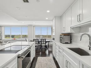 100 Hilton Avenue 901, Garden City NY 11530