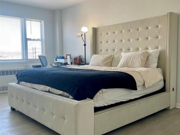 89-15 Parsons Boulevard 10M, Jamaica NY 11432