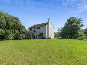 5 Naomi Court, Melville NY 11747