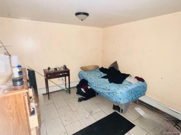 29 Gray Avenue, Medford NY 11763