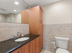 10 Pine Place, Lindenhurst NY 11757