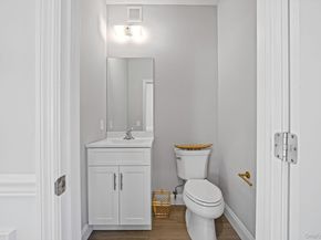 164 Chestnut Street, Mount Sinai NY 11766