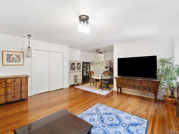 47-22 215th Place 2B, Bayside NY 11364