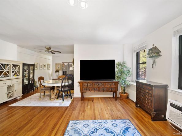 47-22 215th Place 2B, Bayside NY 11364