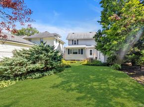 21 Carter Court, Lynbrook NY 11563