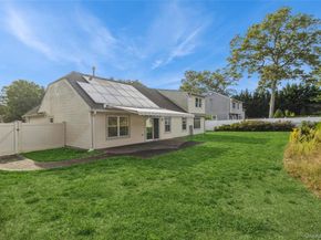 10 Royal Drive, Coram NY 11727