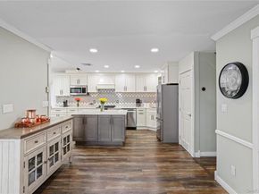 436 Raft Avenue, Holbrook NY 11741