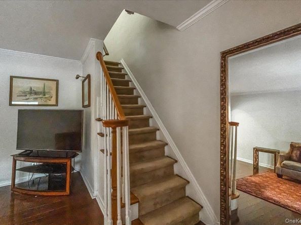 15824 Powells Cove Boulevard, Beechhurst NY 11357