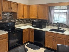 33 Huntingdale Way, Middle Island NY 11953