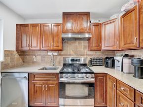 224-17 Hillside Avenue Upper, Queens Village NY 11427