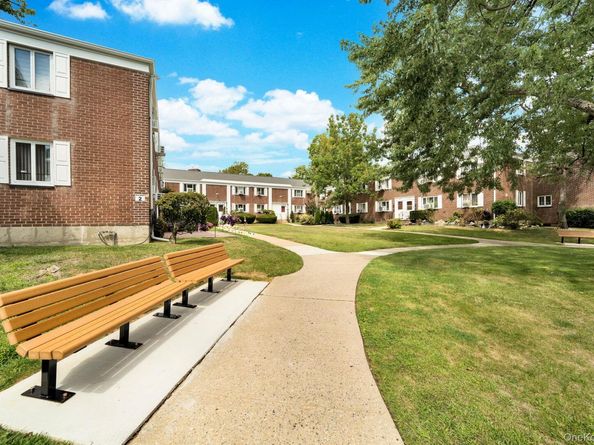 224-17 Hillside Avenue Upper, Queens Village NY 11427