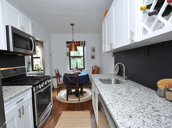 209 Garth Road 2B, Scarsdale NY 10583