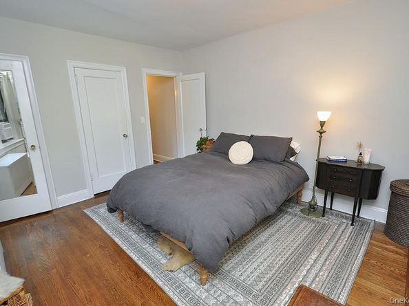 209 Garth Road 2B, Scarsdale NY 10583
