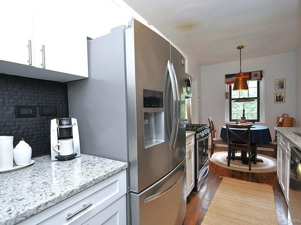 209 Garth Road 2B, Scarsdale NY 10583