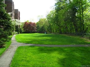 209 Garth Road 2B, Scarsdale NY 10583