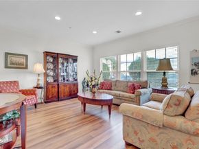 705 Narragansett Villas Drive, Lindenhurst NY 11757