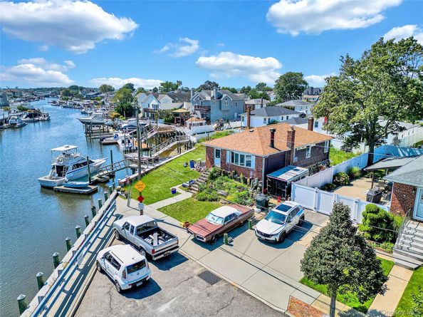 3354 Murdock Avenue, Oceanside NY 11572