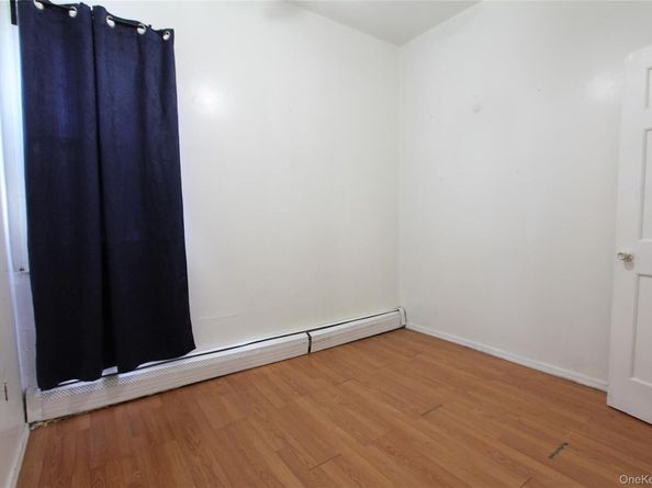 60-30 53rd Street, Maspeth NY 11378
