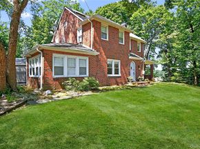 20 Hendrick Avenue, Glen Cove NY 11542