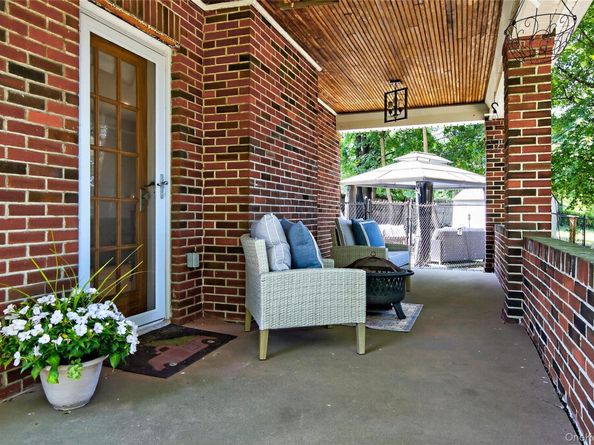 20 Hendrick Avenue, Glen Cove NY 11542