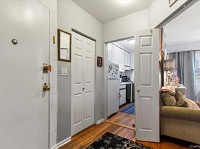 103 Wiltshire Road D11, Scarsdale NY 10583