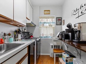 103 Wiltshire Road D11, Scarsdale NY 10583