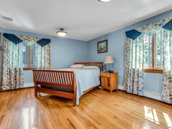 1782 Adlin Court, East Meadow NY 11554
