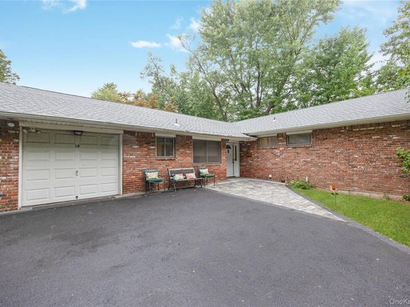 10 Ardendale Road, East Northport NY 11731