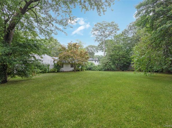 10 Ardendale Road, East Northport NY 11731
