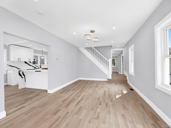 38 Chester Court, Oceanside NY 11572
