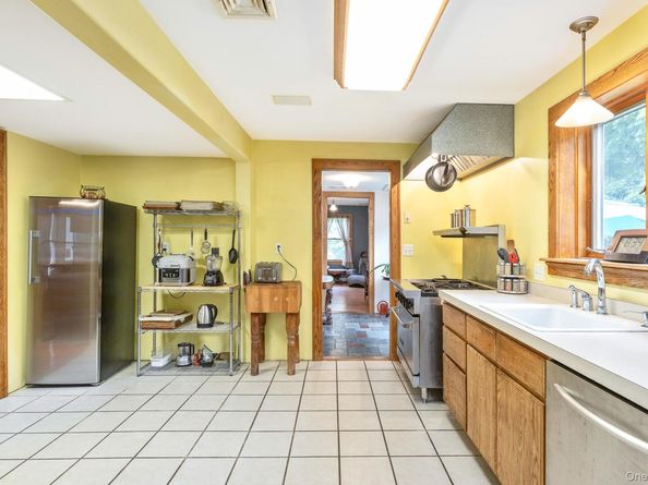 127 North Street, Manorville NY 11949