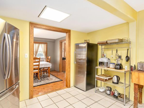 127 North Street, Manorville NY 11949