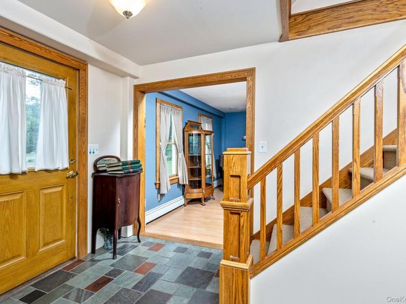 127 North Street, Manorville NY 11949