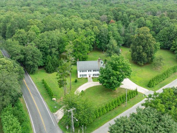 127 North Street, Manorville NY 11949