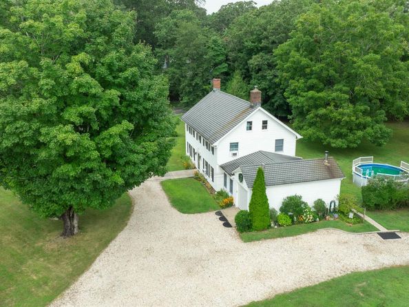 127 North Street, Manorville NY 11949