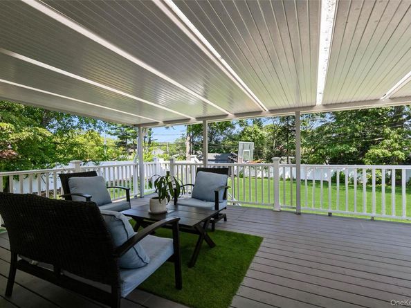 5 Dewey Road, Commack NY 11725