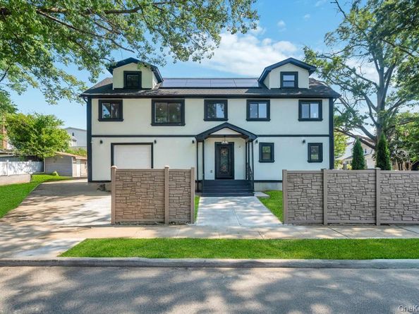 99-03 207th Street, Queens Village NY 11429