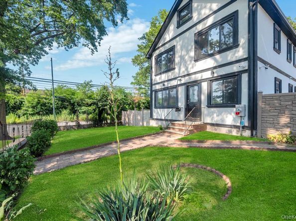 99-03 207th Street, Queens Village NY 11429